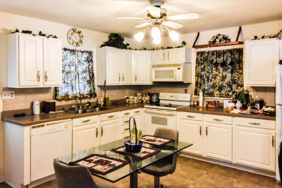 5316 SIMPSON ST, Russellville, MO 65074