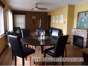 25337 McClurg, Versailles, MO 65084