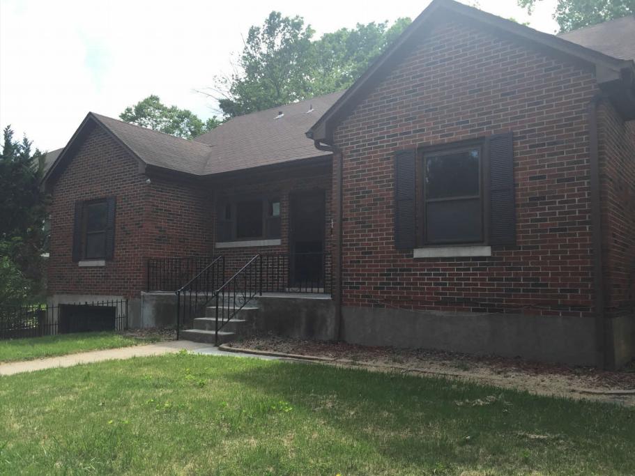 115 Bolton DrJefferson City, MO, 65109Cole County