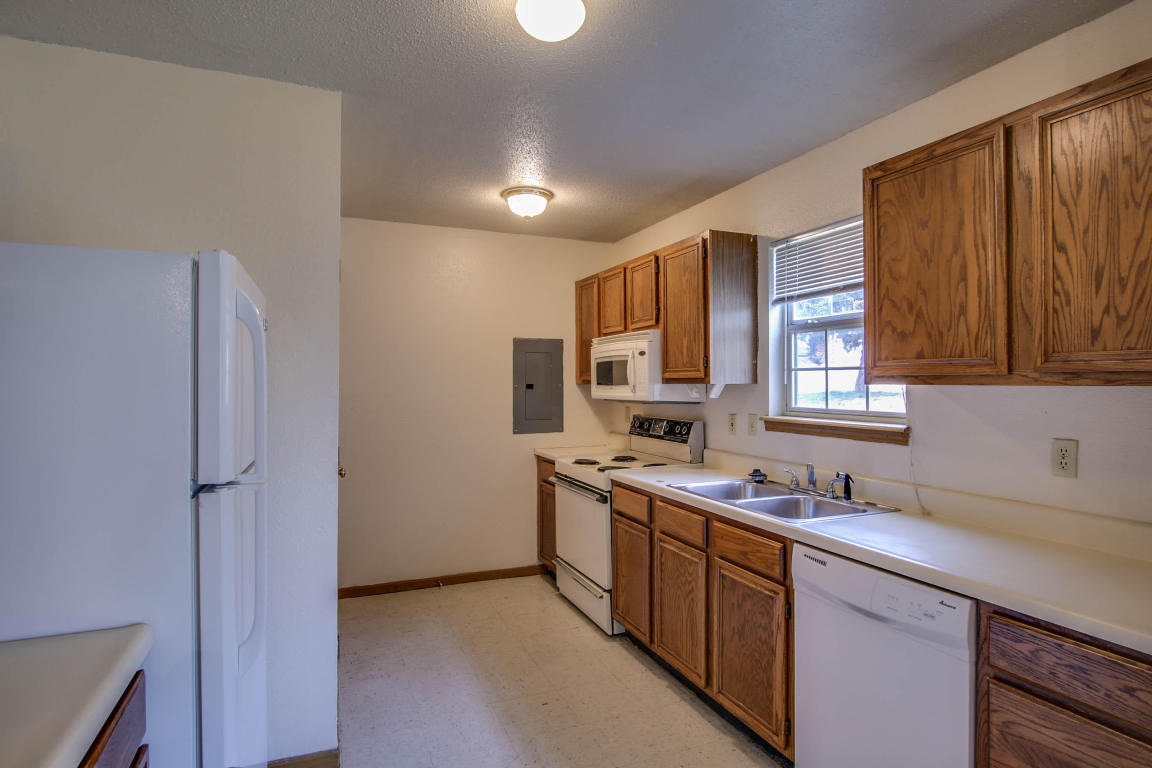 1700 TELLURIDE LN, Columbia, MO 65201