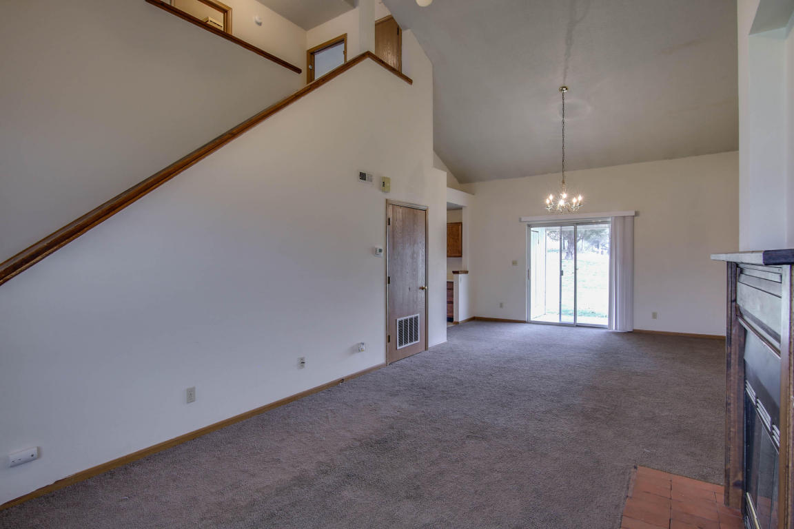 1719 TELLURIDE LN, Columbia, MO 65201
