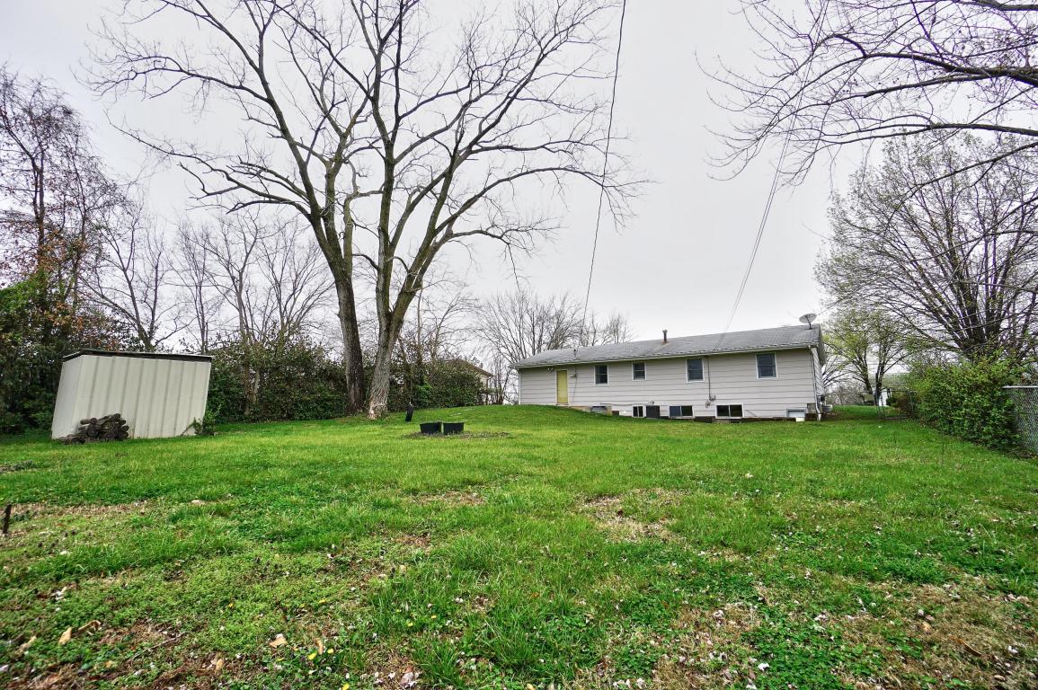 4608 WATERLOO DR, Columbia, MO 65202