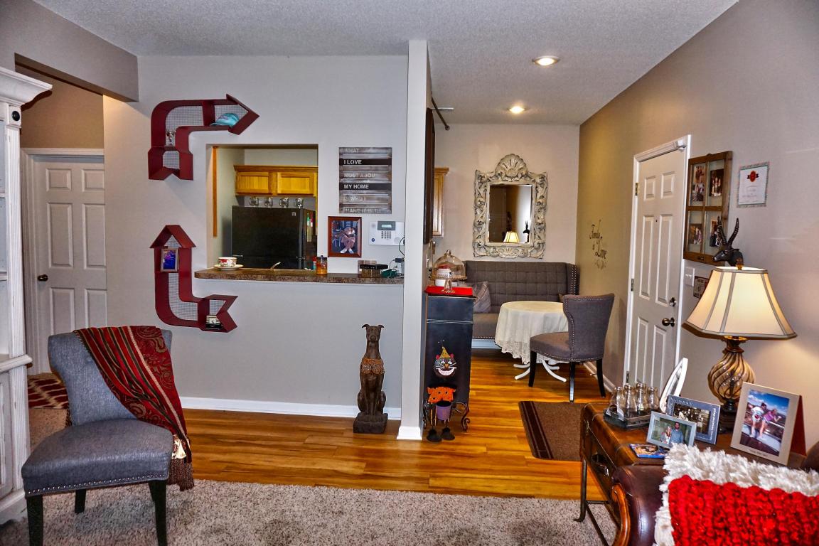 1100 KENNESAW RIDGE RD, Columbia, MO 65202