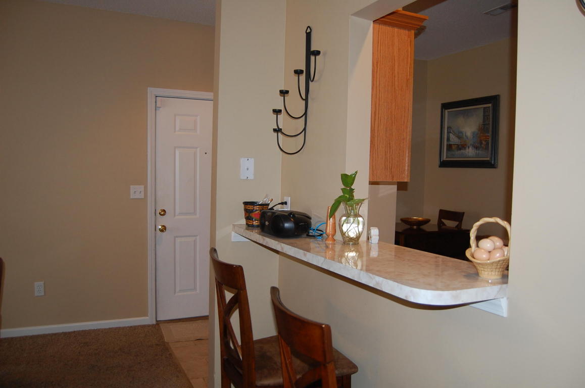 3800 SADDLEBROOK PL, Columbia, MO 65202