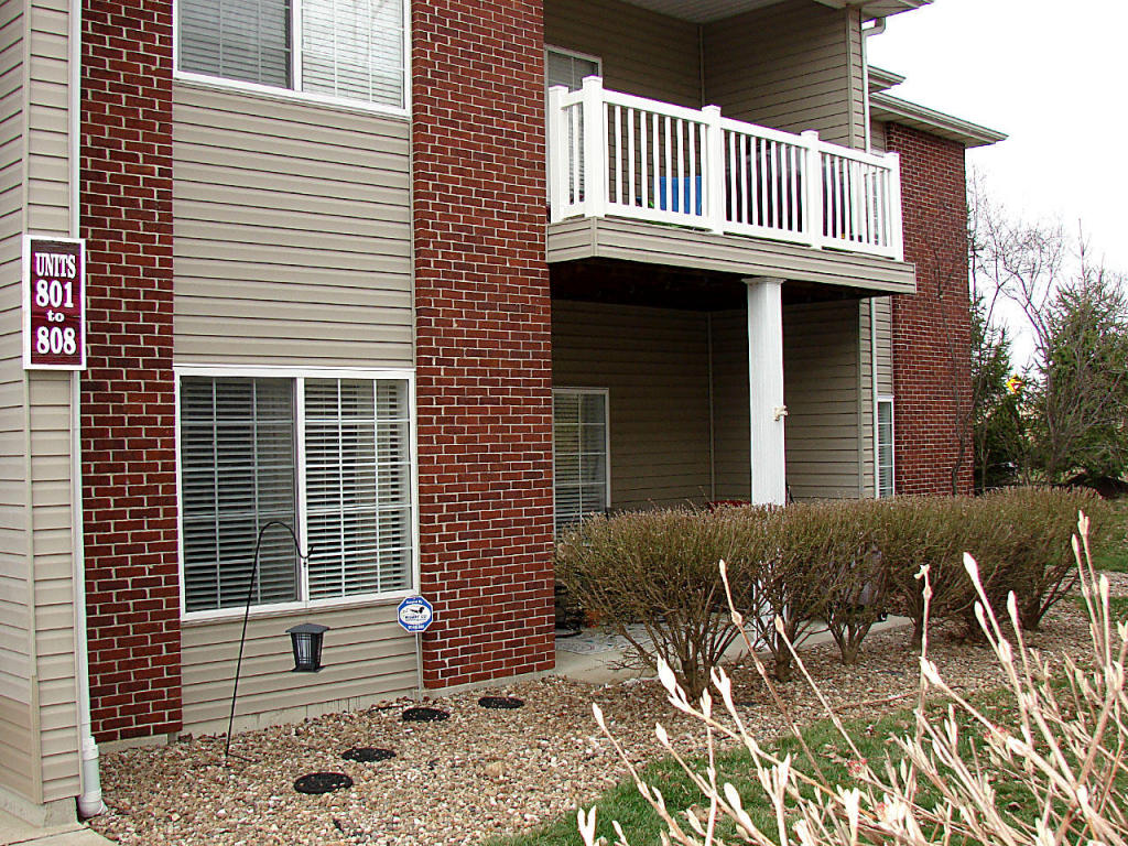 3800 SADDLEBROOK PL, Columbia, MO 65202