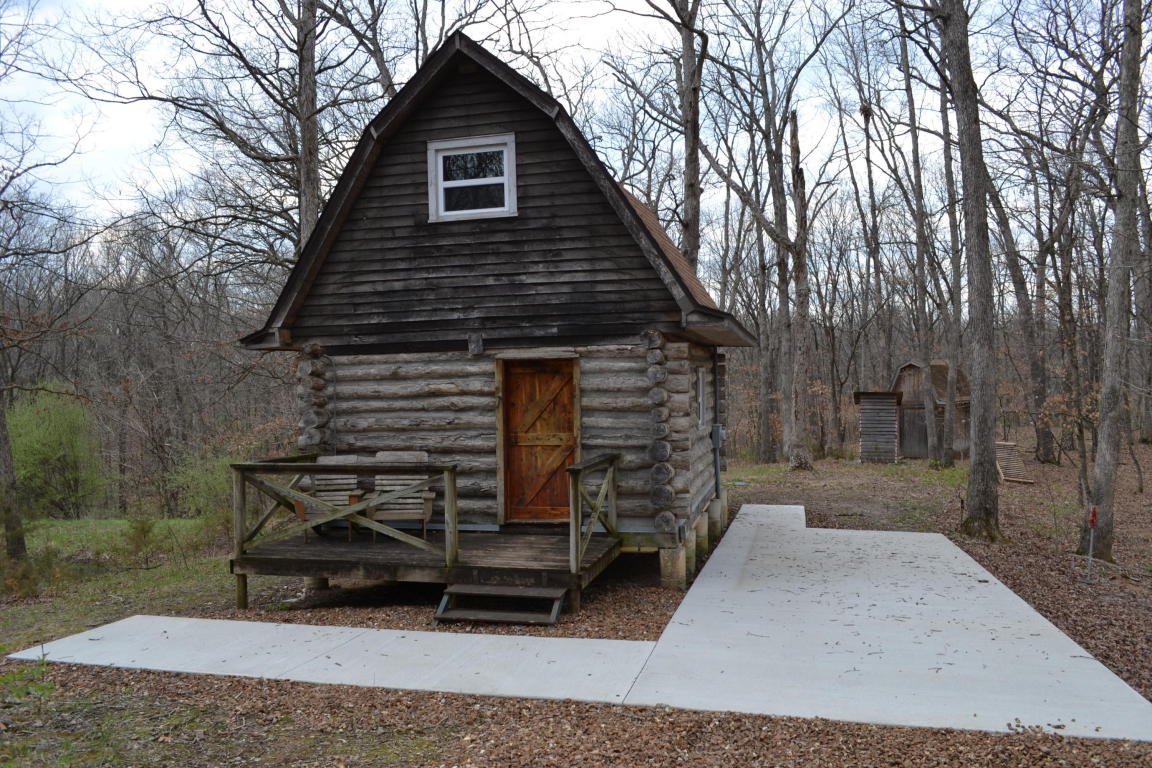 2151 W CB LEWIS RD, Columbia, MO 65202