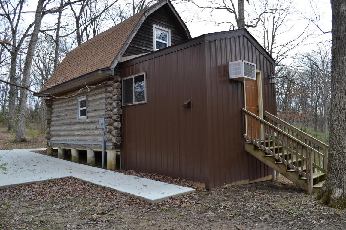 2151 W CB LEWIS RD, Columbia, MO 65202