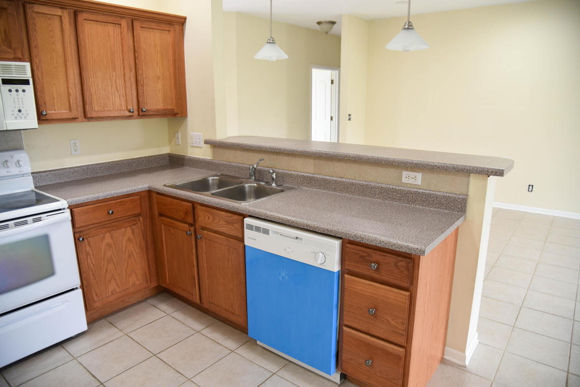 1806 TOPSAIL DR, Columbia, MO 65202
