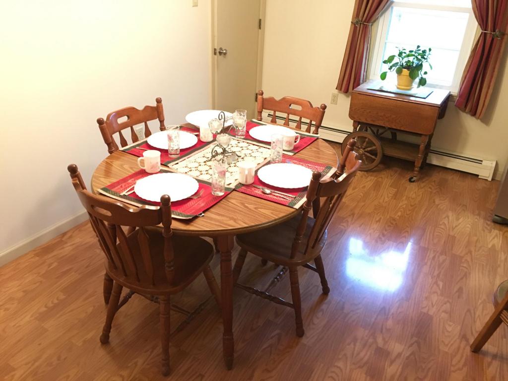 4510 E LANG DR, Columbia, MO 65202