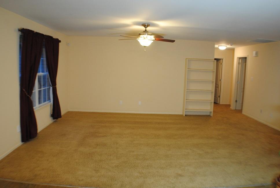 3902 CLYDESDALE DR, Columbia, MO 65202