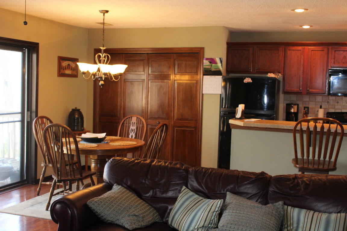 1807 BLUE RIDGE RD, Columbia, MO 65202