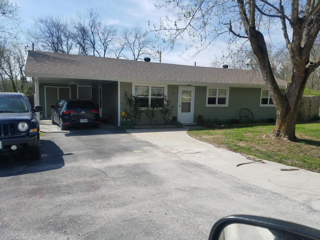 1 CARDINAL CT, Columbia, MO 65203