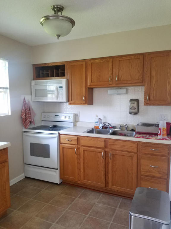 1 CARDINAL CT, Columbia, MO 65203