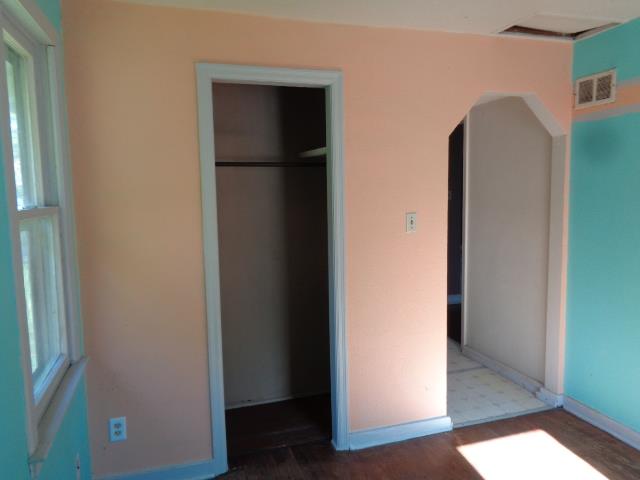 1110 N Garth AveColumbia, MO, 65203Boone County