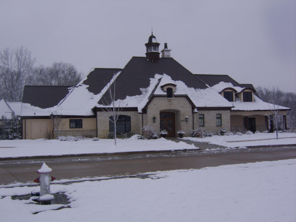 L 152 STONE GROVE, Columbia, MO 65203