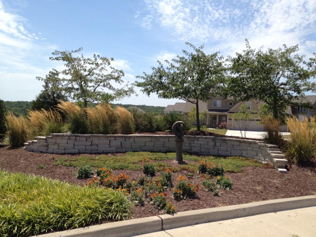 L 152 STONE GROVE, Columbia, MO 65203