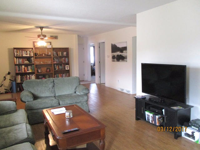 1308 NELSON ST, Boonville, MO 65233