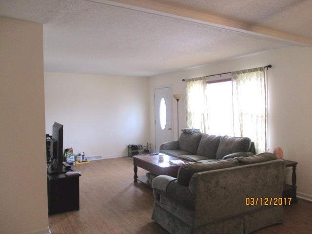 1308 NELSON ST, Boonville, MO 65233