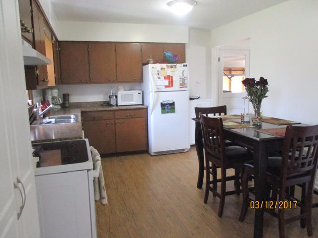1308 NELSON ST, Boonville, MO 65233