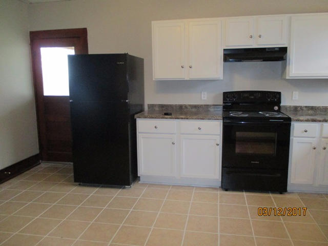 614 Santa Fe Trail, Boonville, MO 65233