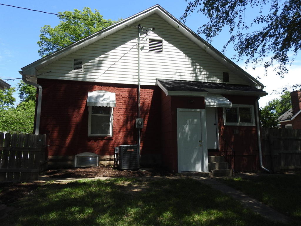 711 PENDLETON AVE, Boonville, MO 65233