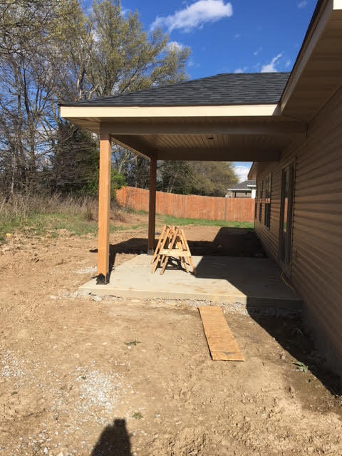 6261 RUTH ANN AVE, Hallsville, MO 65255
