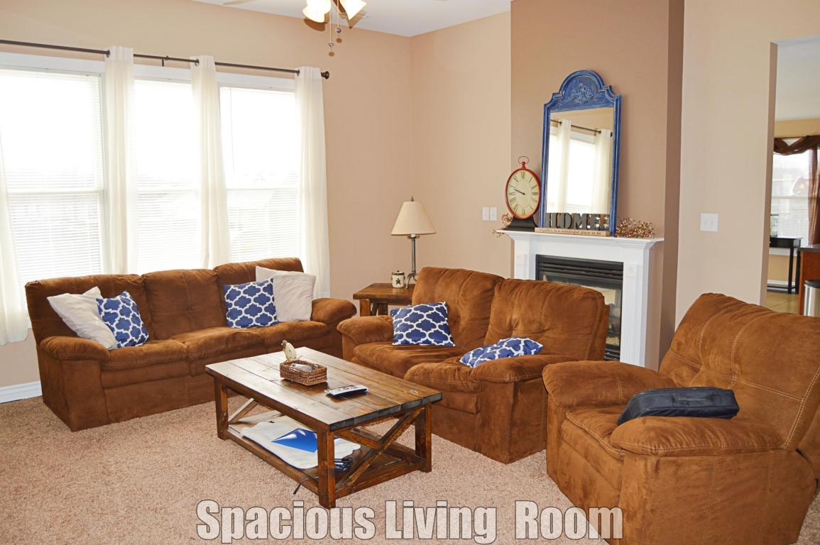 6240Ruth Ann Ave, Hallsville, United States 65255
