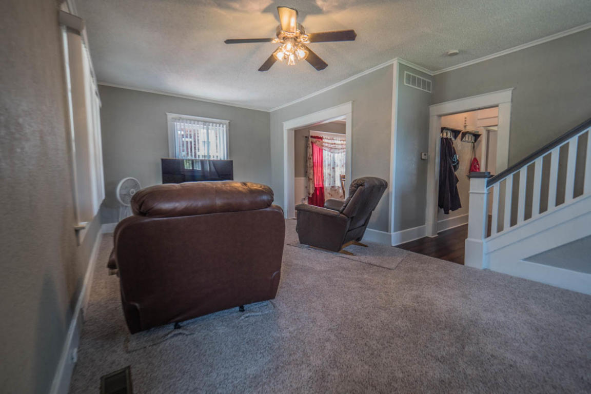 421 EPPERSON, Moberly, MO 65270