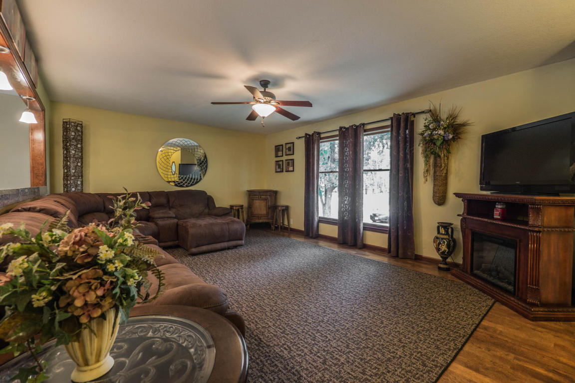 335 Morningside Dr., Moberly, MO 65270