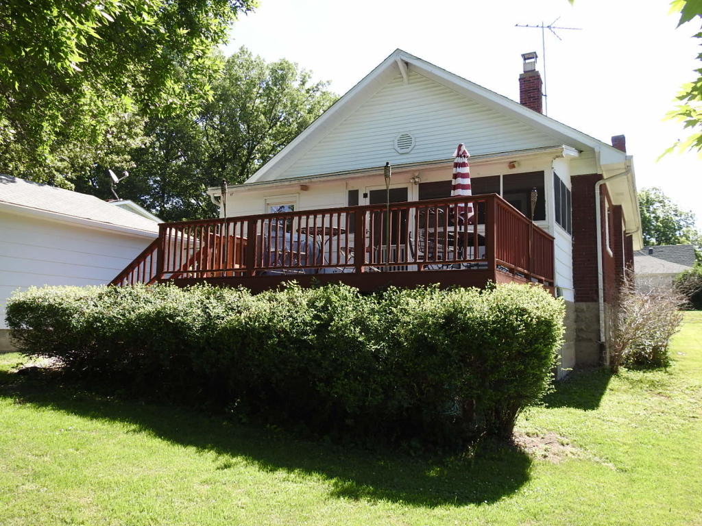 204 N Howard ST, New Franklin, MO 65274