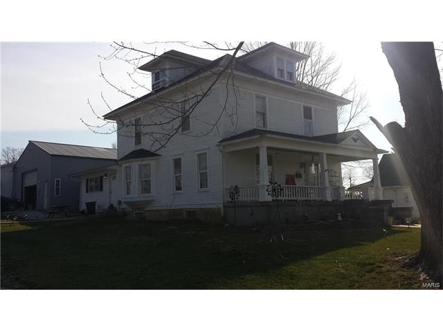 639 W. Locust St, Paris, MO 65275