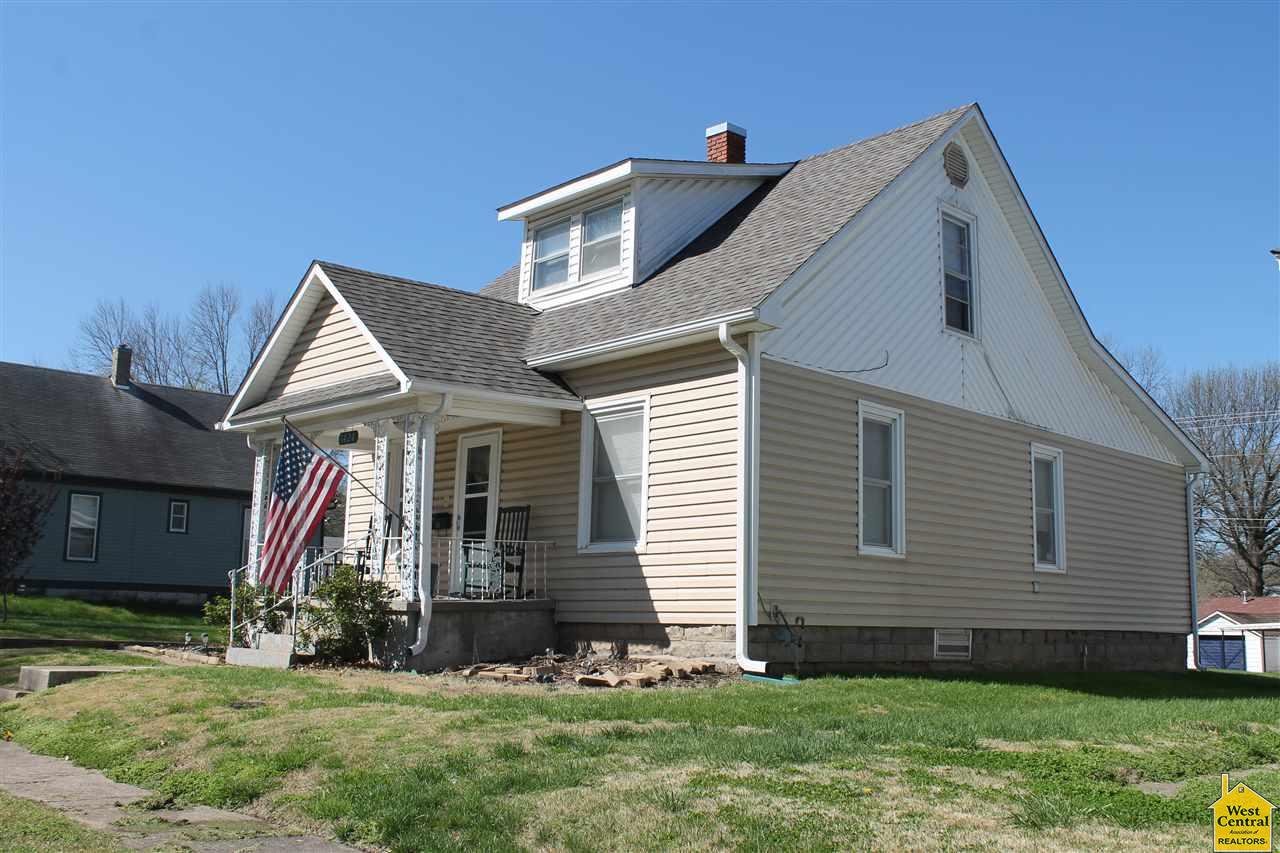 1424 S Park, Sedalia, MO 65301