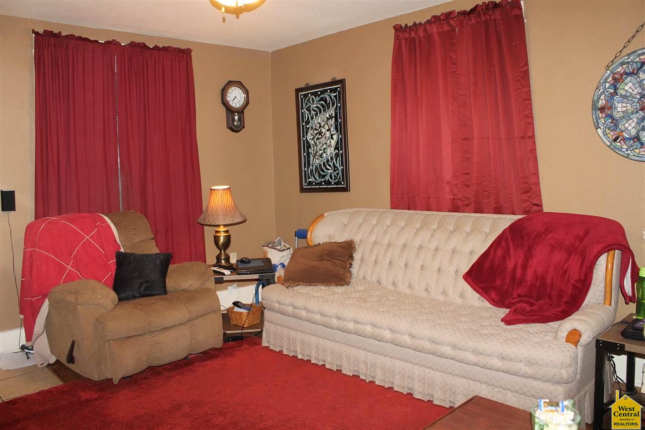 1424 S Park, Sedalia, MO 65301