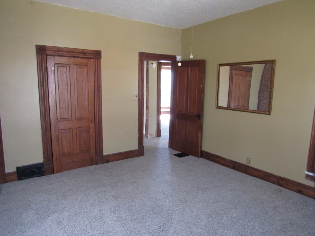 718 E Broadway, Sedalia, MO 65301