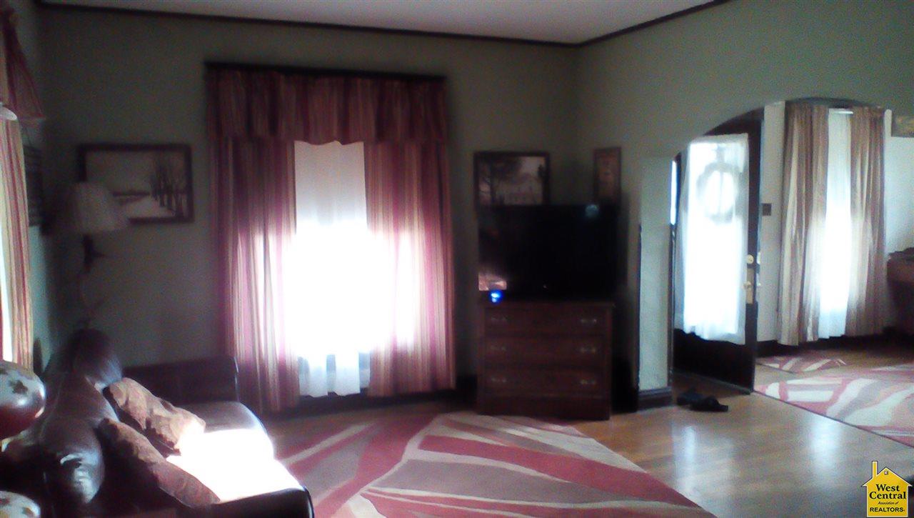 710 W 3rd, Sedalia, MO 65301