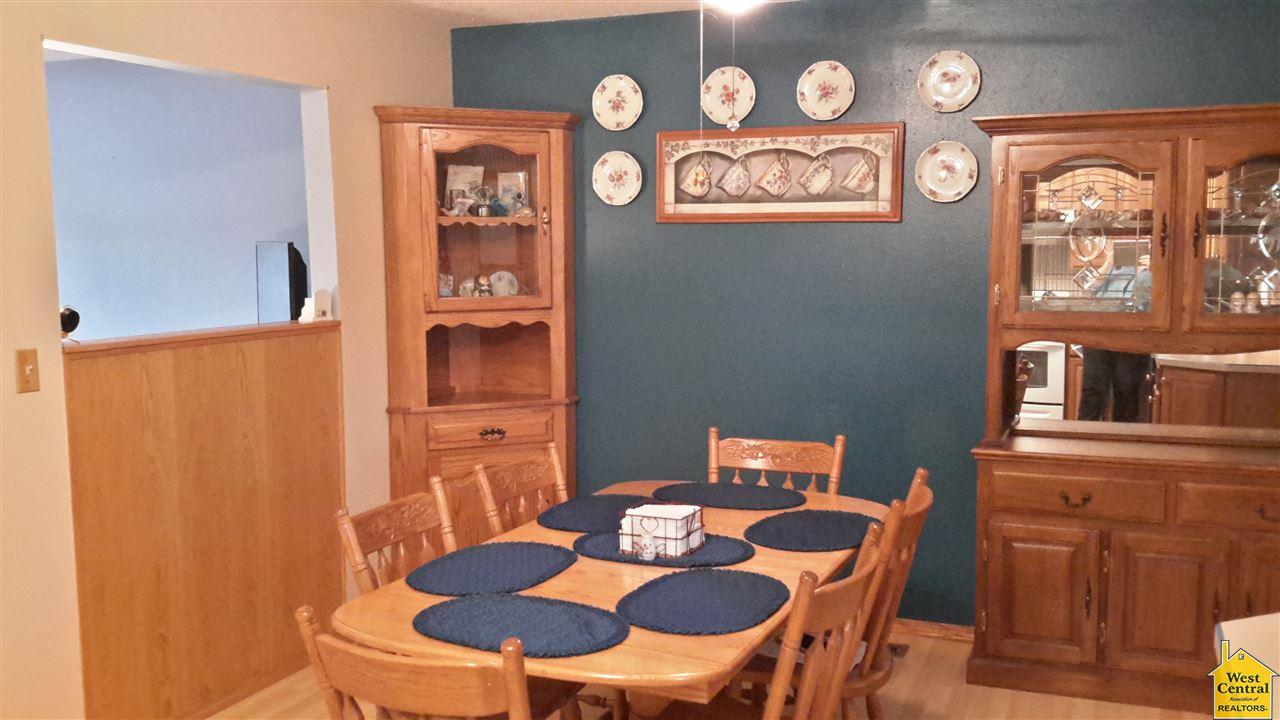 29205Lake Shore, Sedalia, MO 65301
