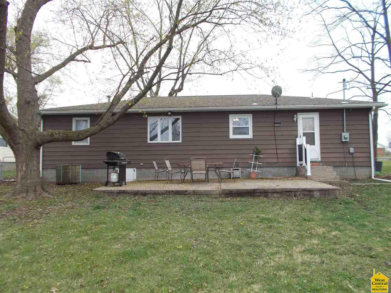 913 E 24th, Sedalia, MO 65301