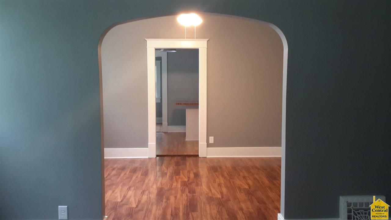 815 S Barrett Ave, Sedalia, MO 65301