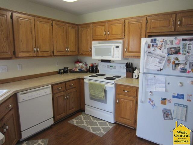 3233Cunningham Dr, Sedalia, MO 65301