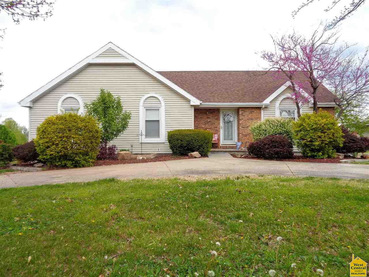 30617Summers Dr, Sedalia, MO 65301