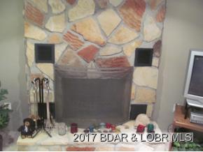 26474 Wiedenmann Street, Edwards, MO 65326