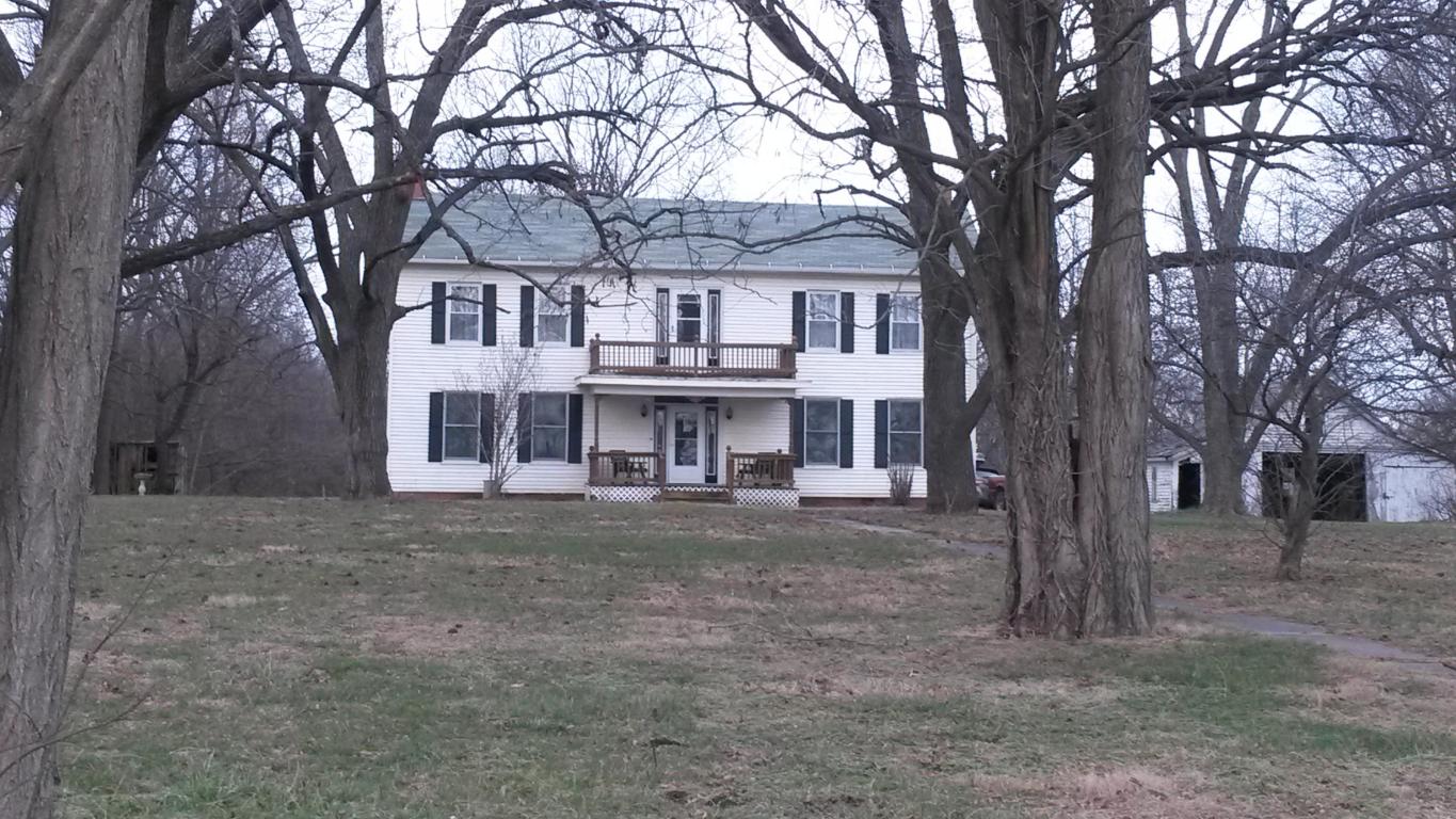 37565 300TH TRL, Gilliam, MO 65330