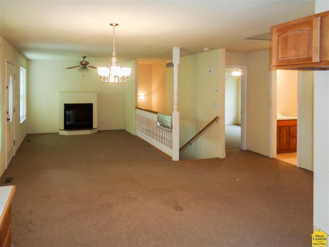 306 N Illinois, Green Ridge, MO 65332