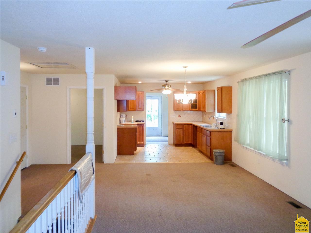 306 N Illinois, Green Ridge, MO 65332
