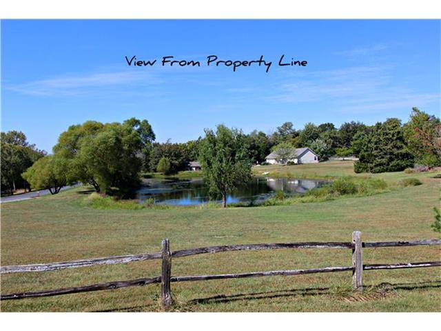 959 NE Division Road, Knob Noster, MO 65336