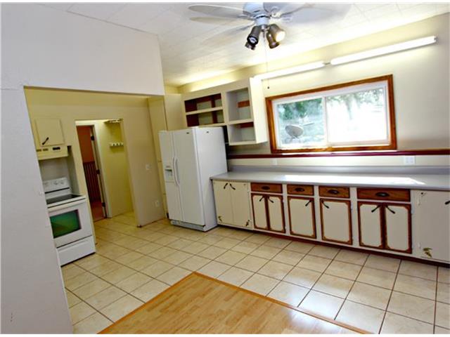 959 NE Division Road, Knob Noster, MO 65336