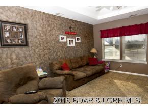 19413 Dunkin Rd, Lincoln, MO 65338