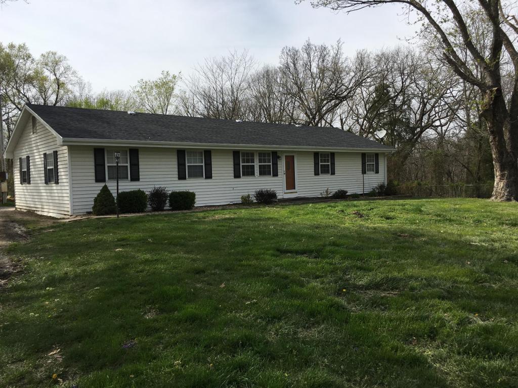 22563 Ladder AVE, Marshall, MO 65340