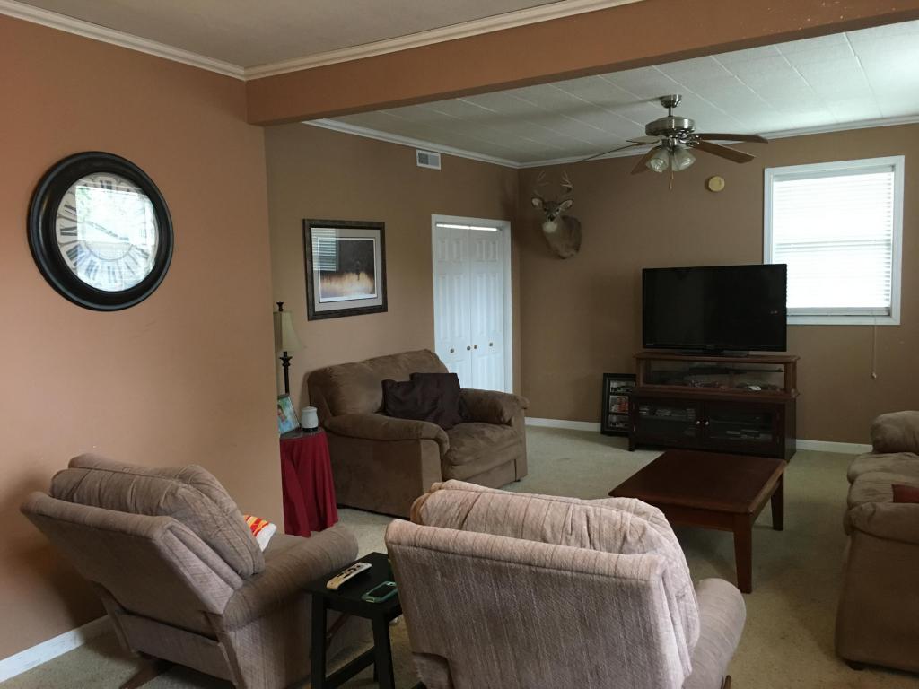 22563 Ladder AVE, Marshall, MO 65340