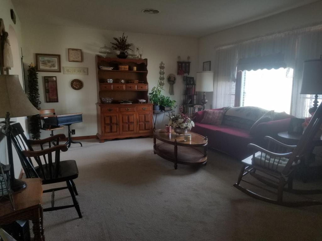 811 Park Place, Slater, MO 65349